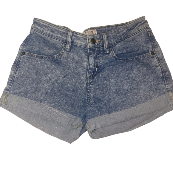 Vintage 90's Guess Acid Washed Denim Shorts 26 - Picture 1 of 3